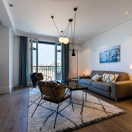 Beachview Keyweek Beachfront Renovated With Parking In *