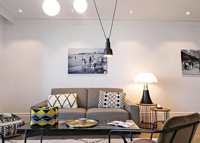 Beachview Keyweek Beachfront Renovated With Parking In Appartement *